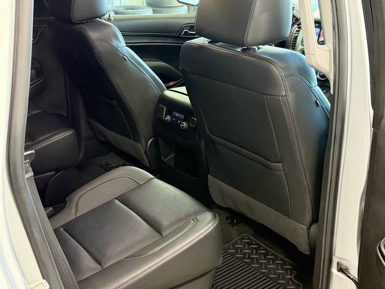 Used 2018 Chevrolet Tahoe LT AWD/4WD image 18