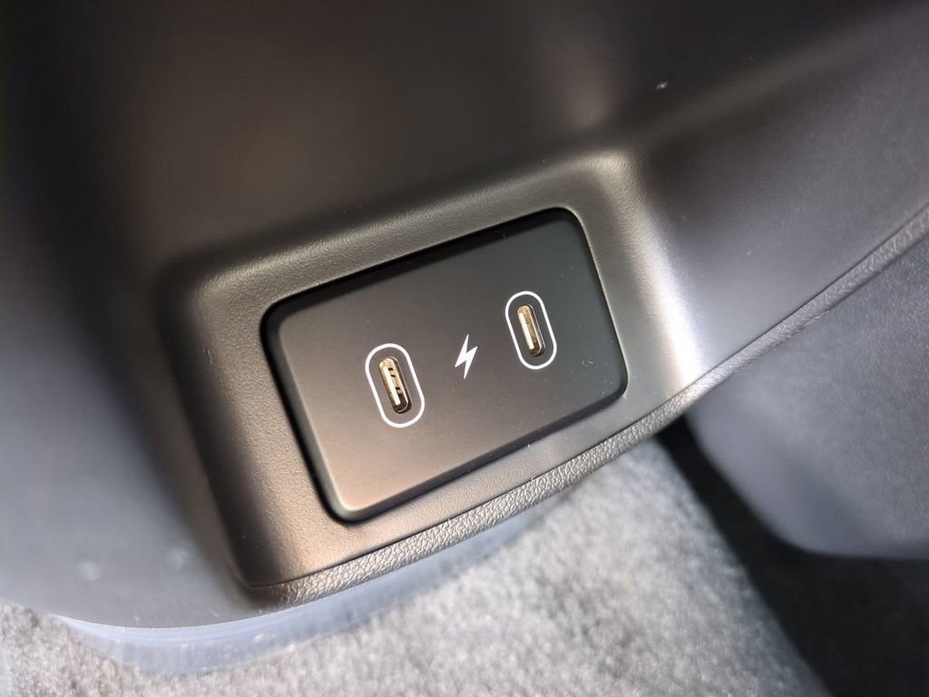 New 2026 Hyundai Elantra Limited image 15