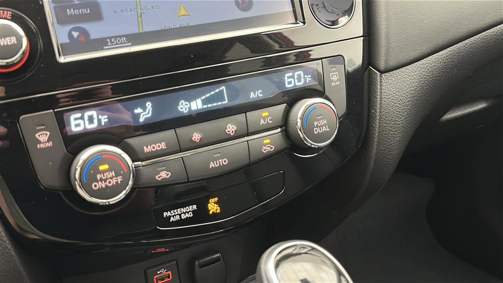 Used 2017 Nissan Rogue SL AWD/4WD image 20