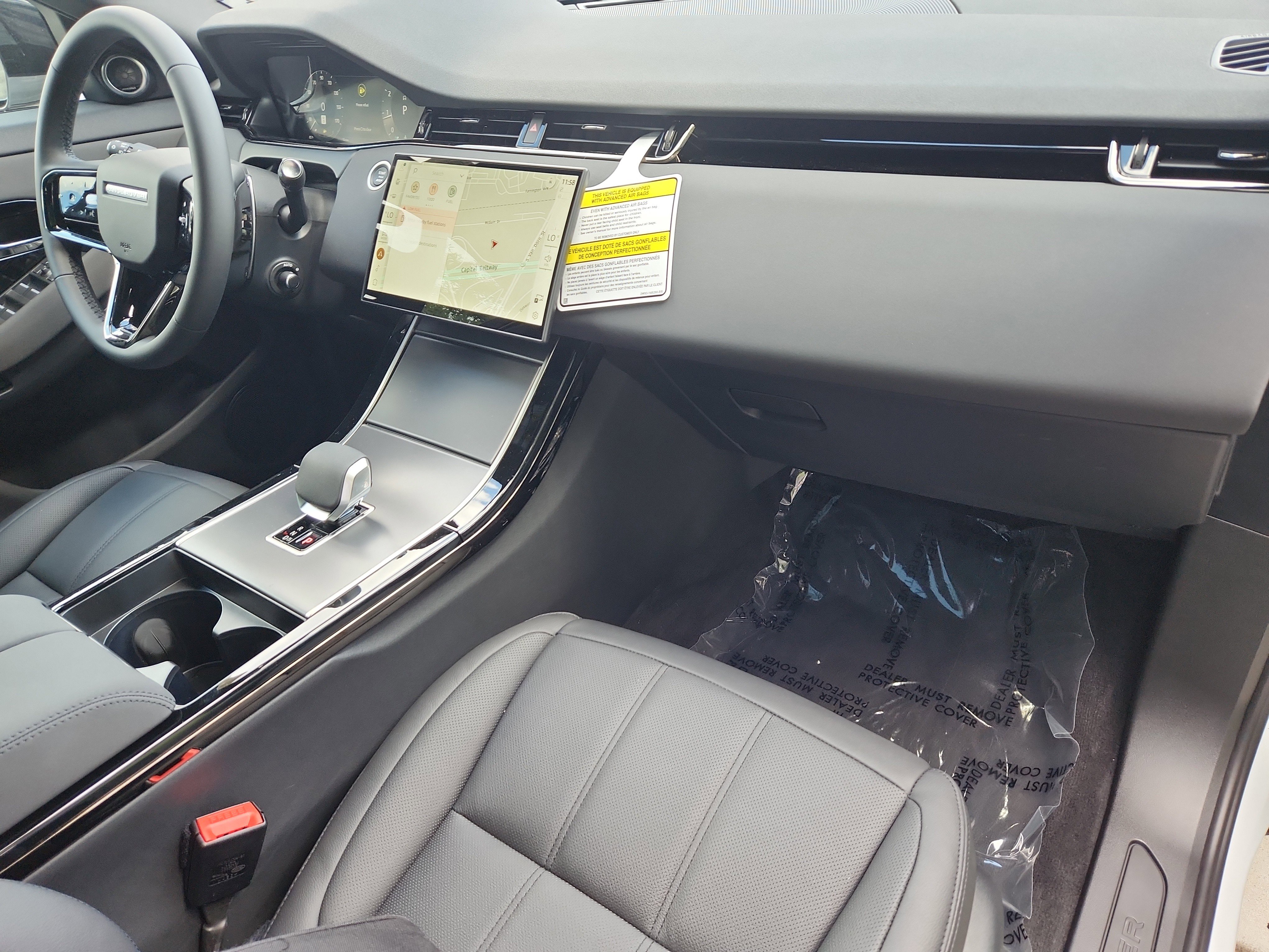 Used 2026 Land Rover Range Rover Evoque S image 27