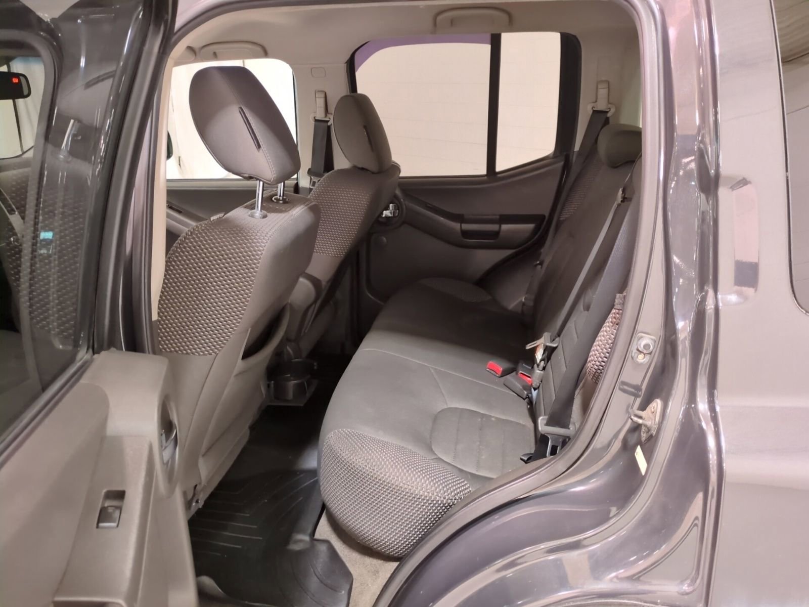 Used 2011 Nissan Xterra S image 14