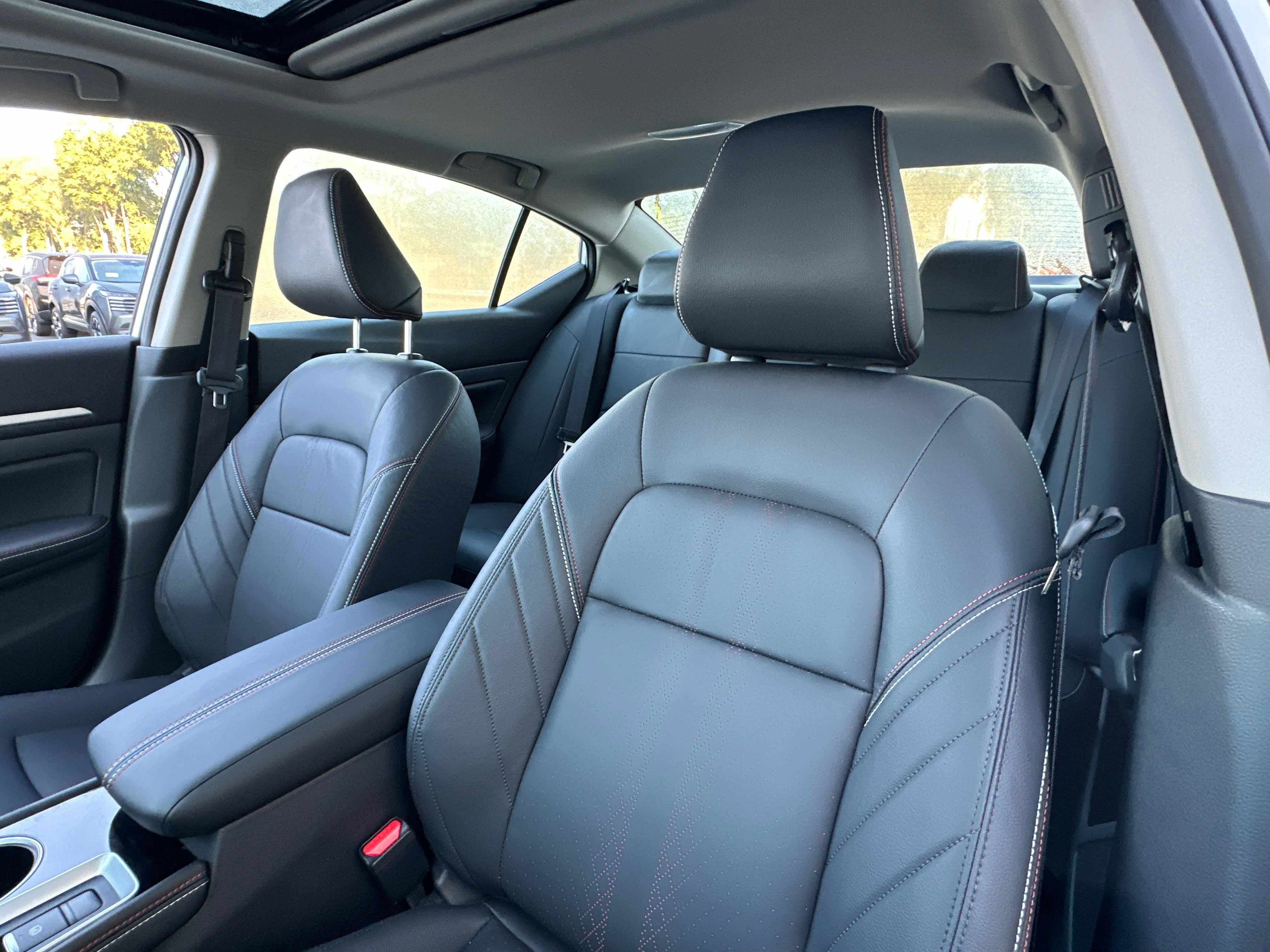 New 2025 Nissan Altima 2.5 SR w/ SR Premium Package image 20