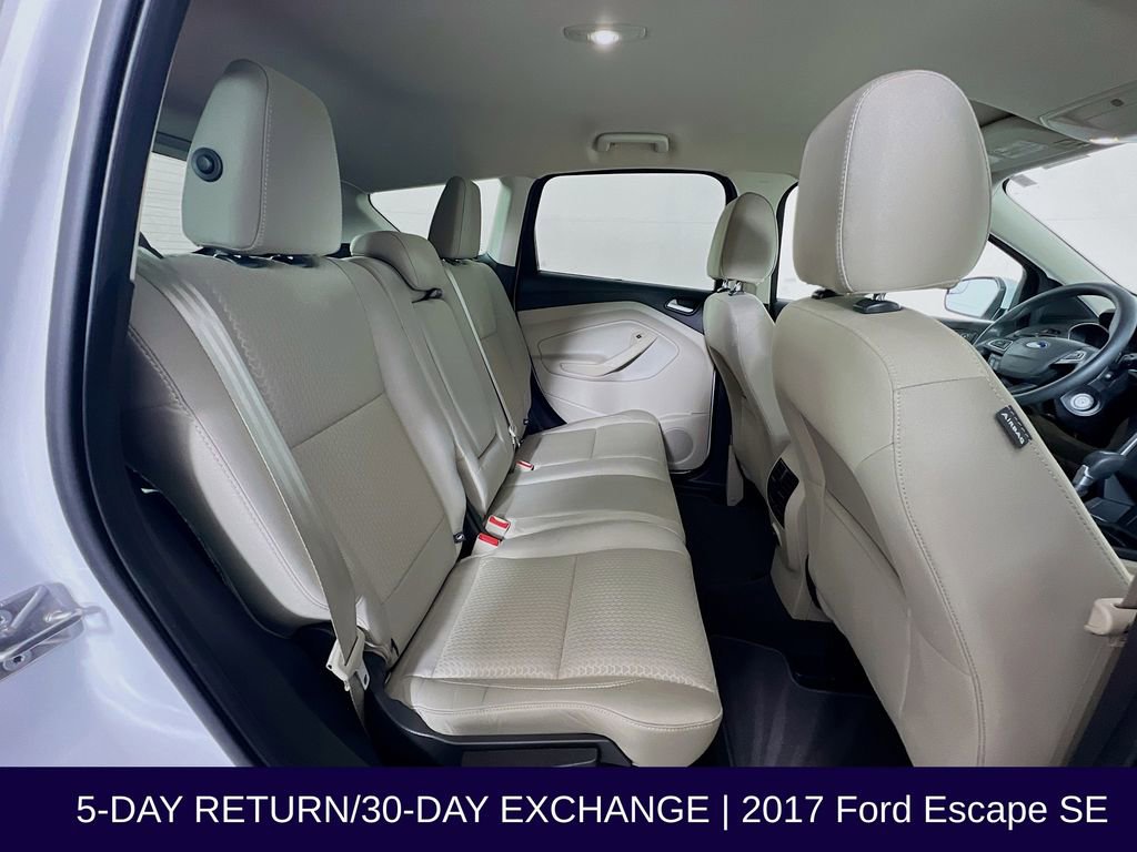 Used 2017 Ford Escape SE image 29