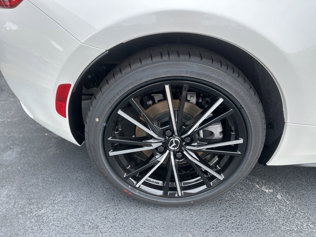 New 2026 MAZDA MX-5 Miata RF Grand Touring image 7