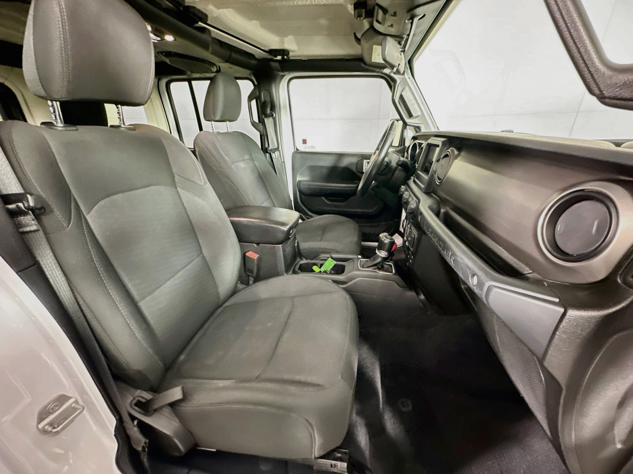 Used 2019 Jeep Wrangler Unlimited Sport S AWD/4WD image 29