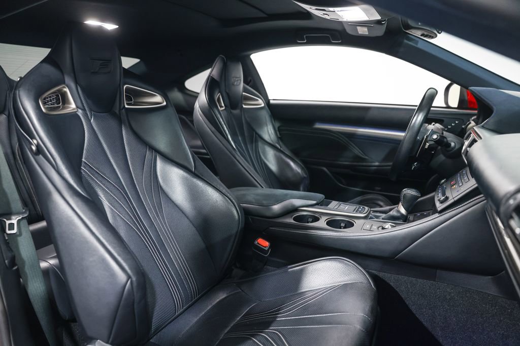 Used 2015 Lexus RC F w/ Premium Package RWD image 24