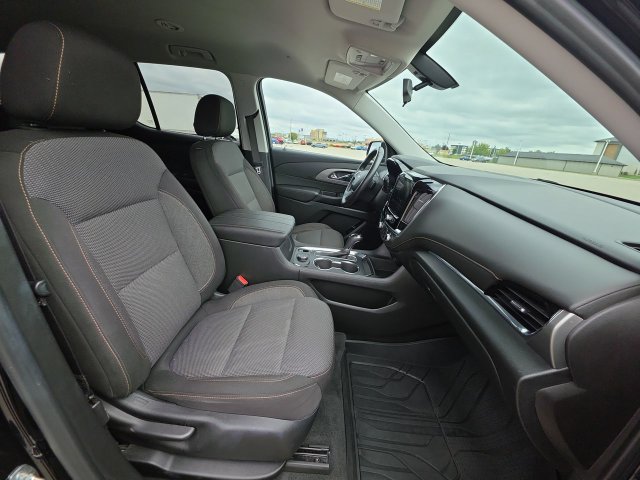 Used 2019 Chevrolet Traverse LT w/ LPO, Floor Liner Package AWD/4WD image 32