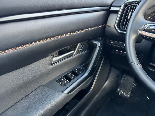 Certified 2025 MAZDA CX-50 AWD 2.5 S w/ Premium Plus Pkg image 30