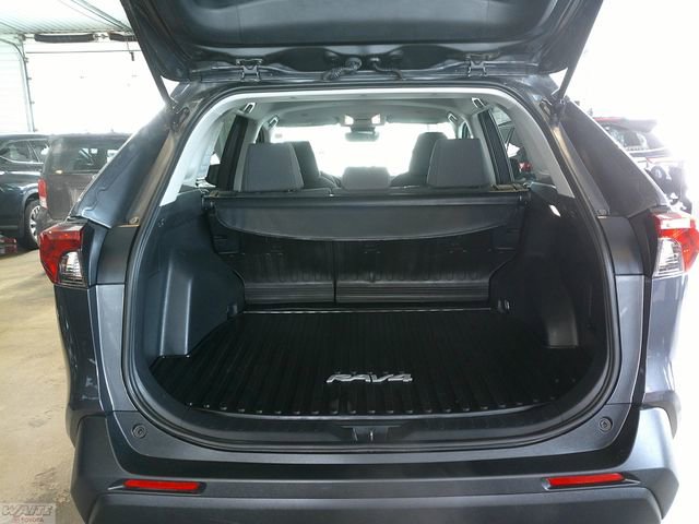 Used 2024 Toyota RAV4 LE image 24