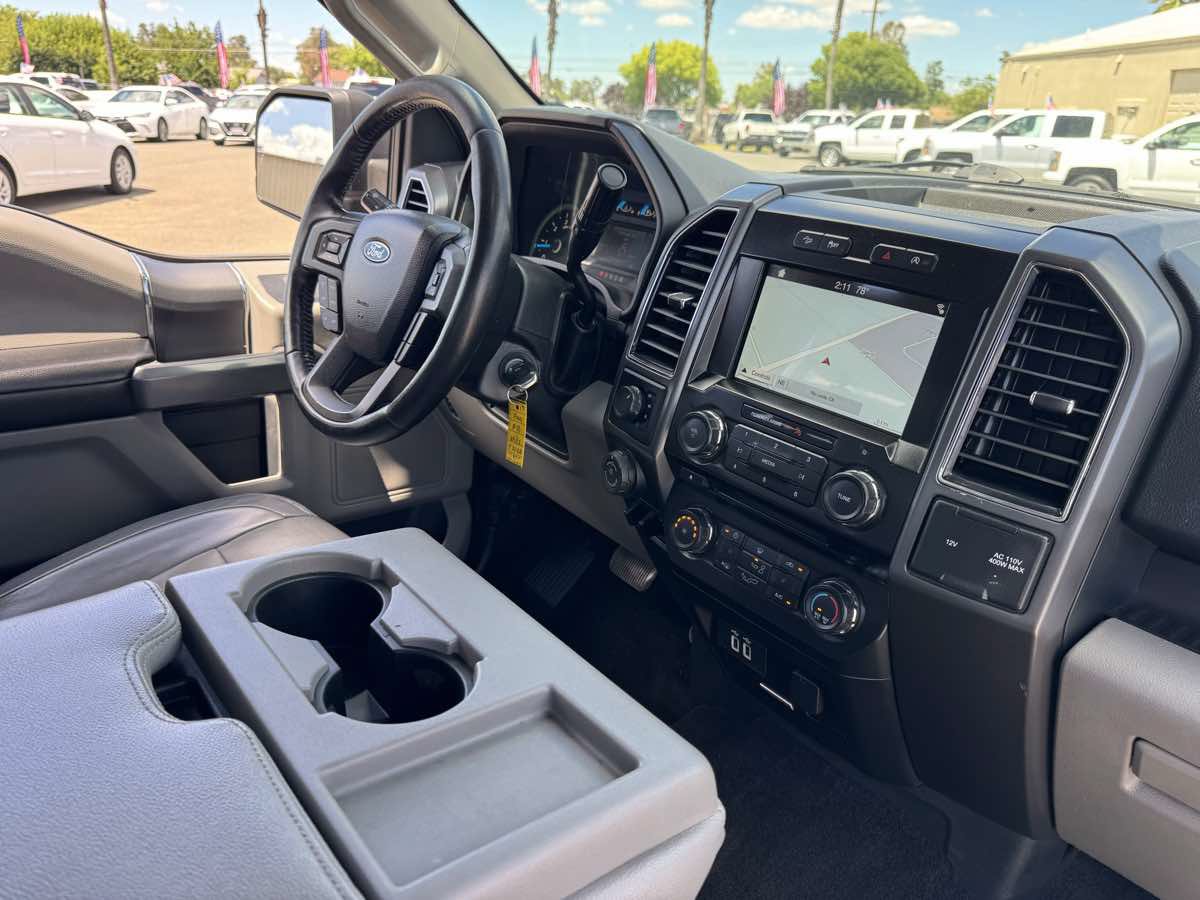 Used 2017 Ford F150 XLT AWD/4WD image 15