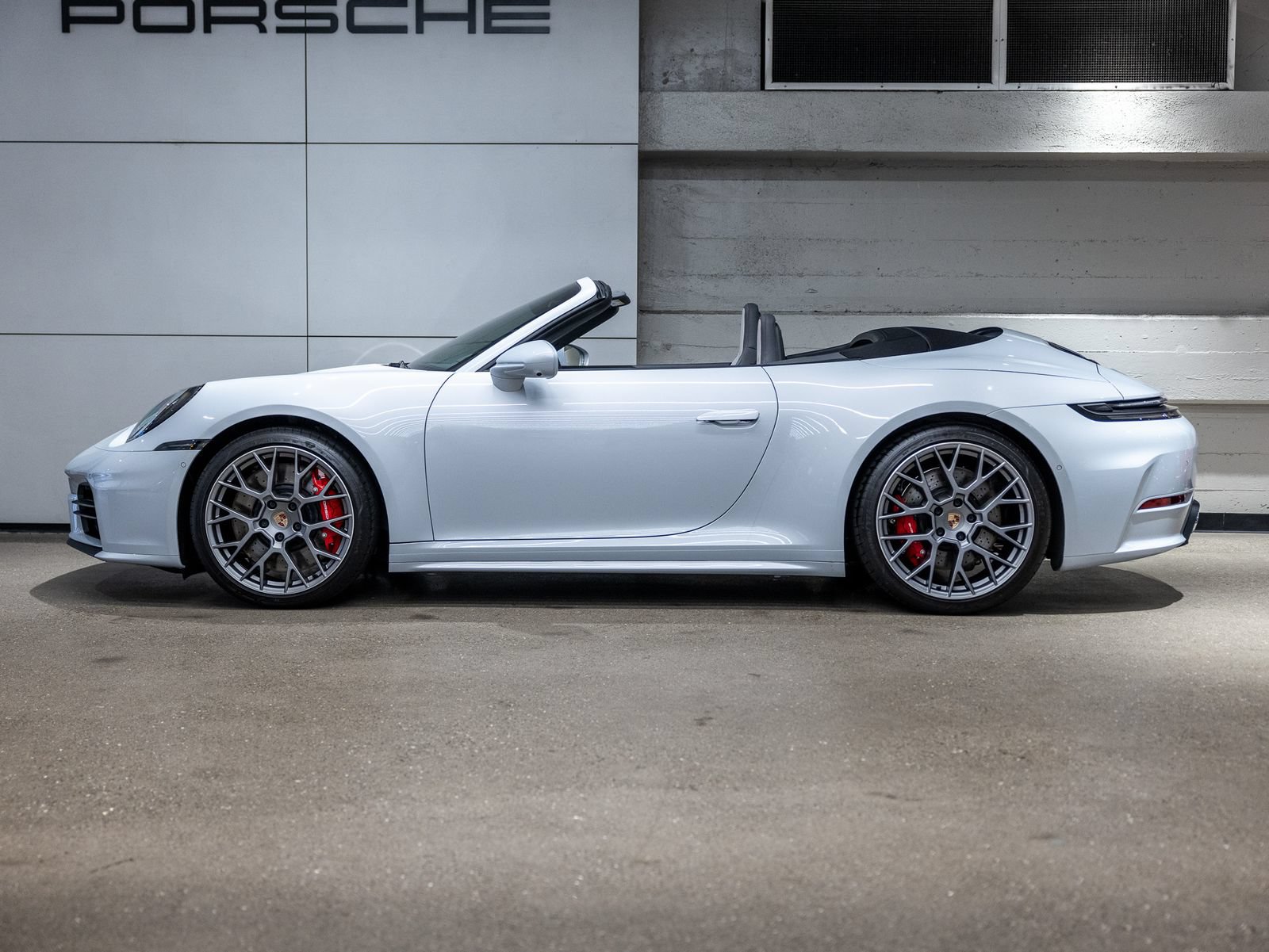 Certified 2026 Porsche 911 Carrera 4S AWD/4WD image 2