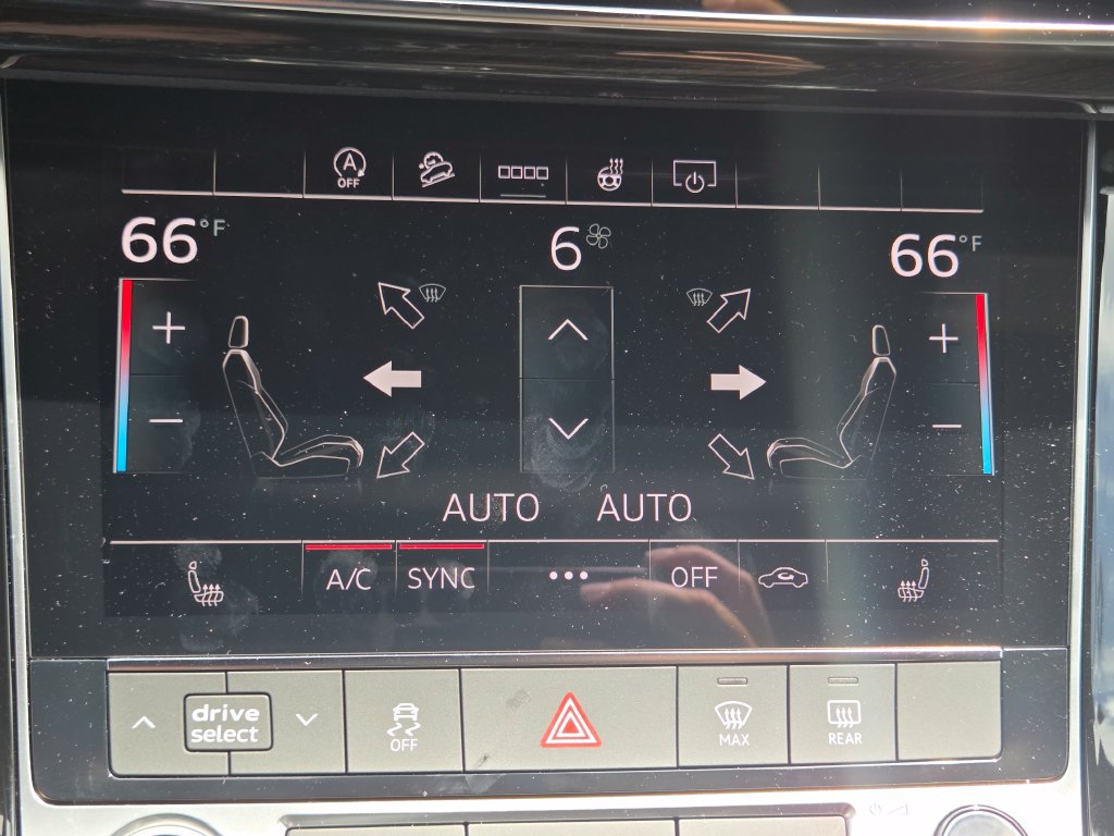 Certified 2026 Audi Q7 2.0T Premium AWD/4WD image 14