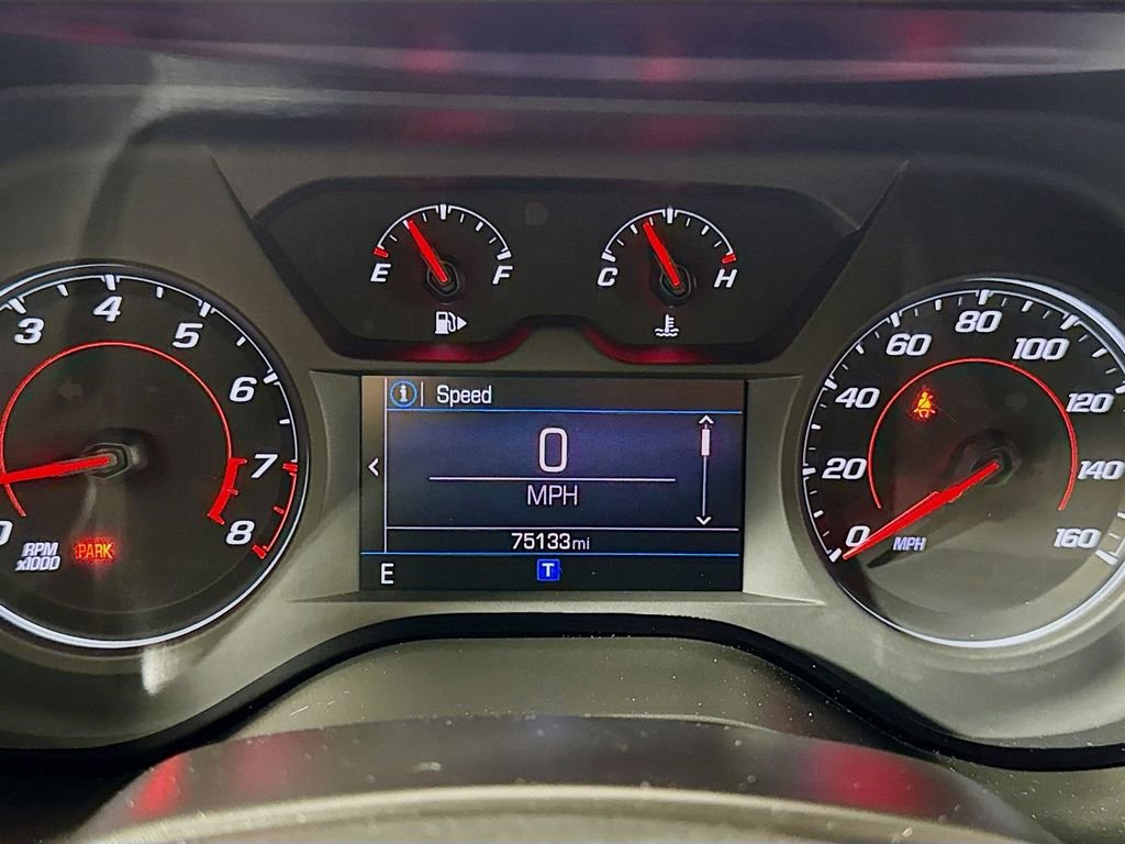 Used 2019 Chevrolet Camaro LT w/ RS Package image 28