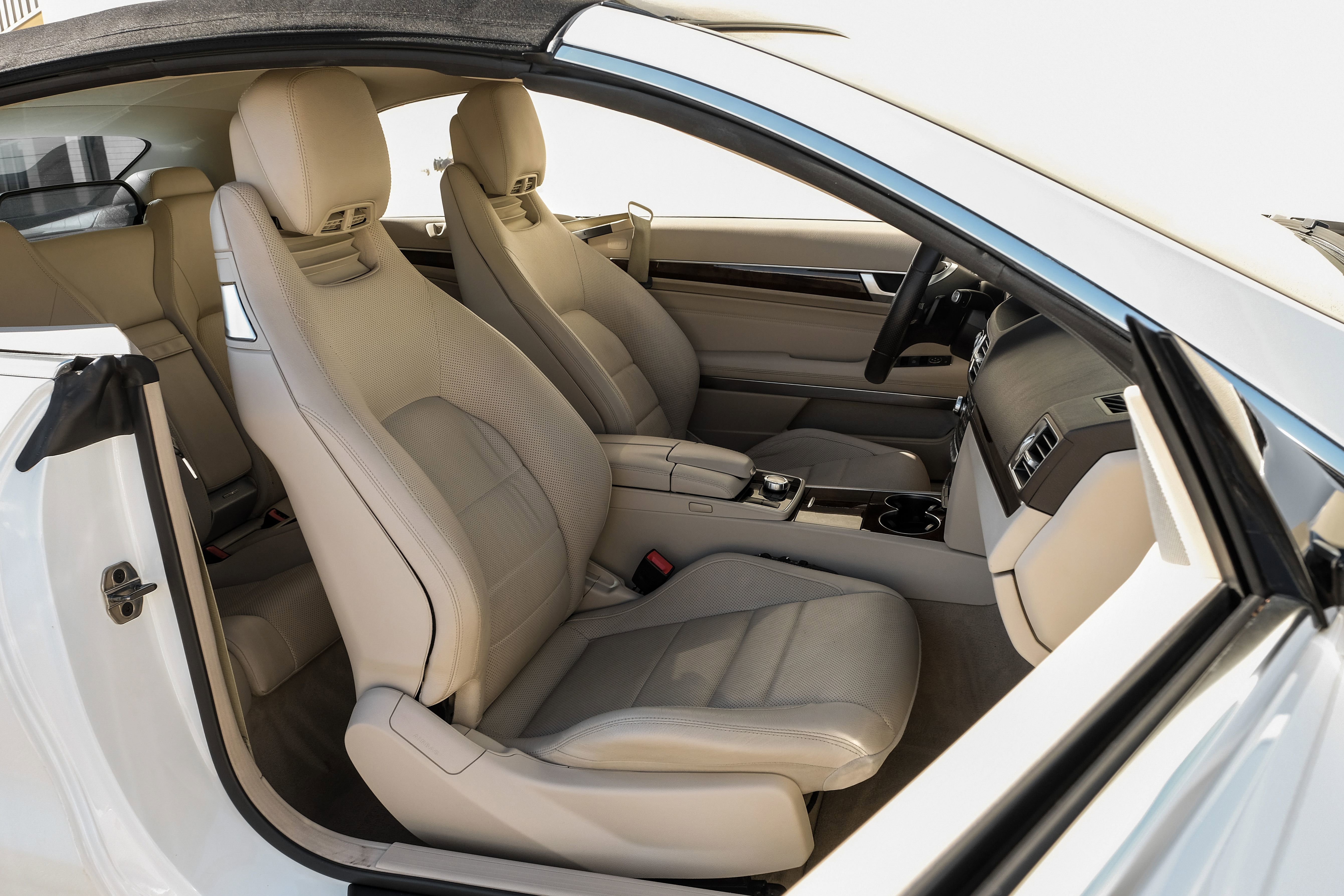 Used 2014 Mercedes-Benz E 550 Cabriolet w/ Premium 1 Package image 28