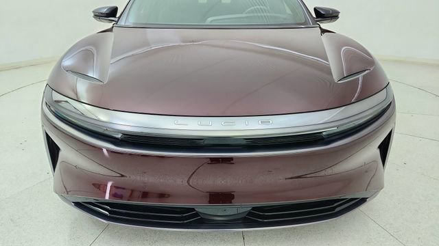 Used 2024 Lucid Air Pure RWD image 8