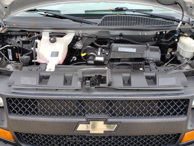 Used 2017 Chevrolet Express 2500 LS image 26