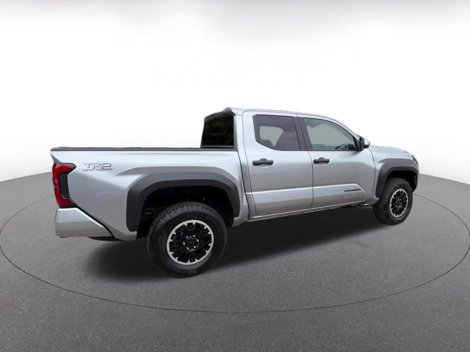Used 2025 Toyota Tacoma TRD Off-Road AWD/4WD image 15