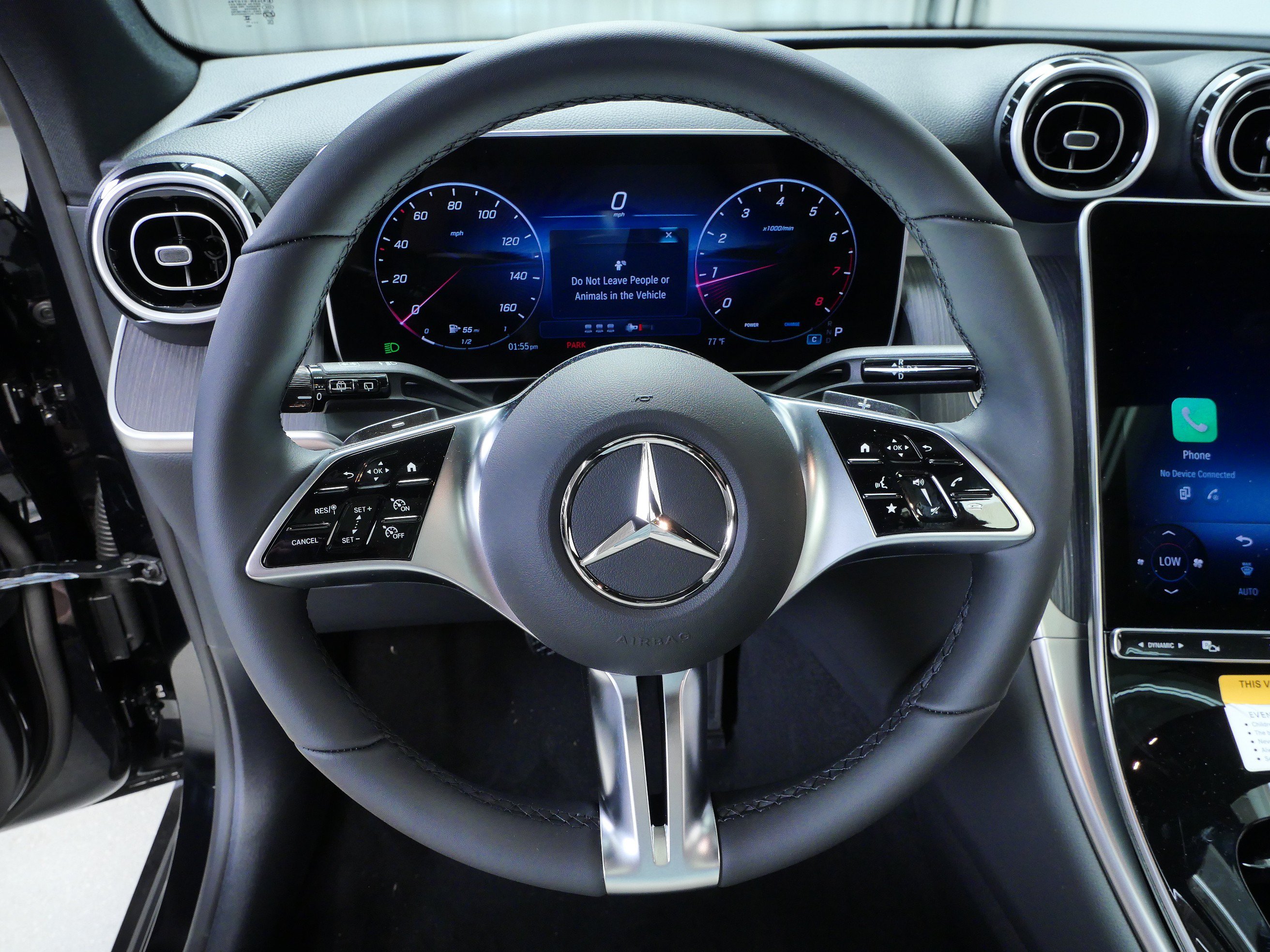 New 2026 Mercedes-Benz GLC 300 4MATIC image 9