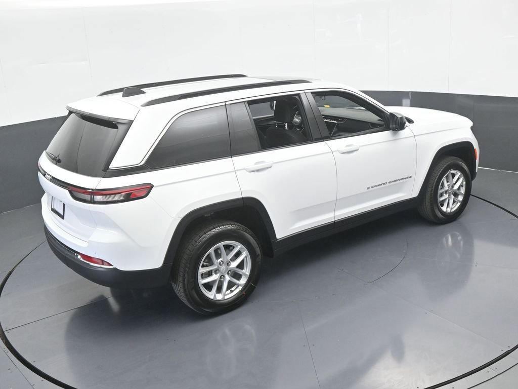 New 2025 Jeep Grand Cherokee Laredo RWD image 50
