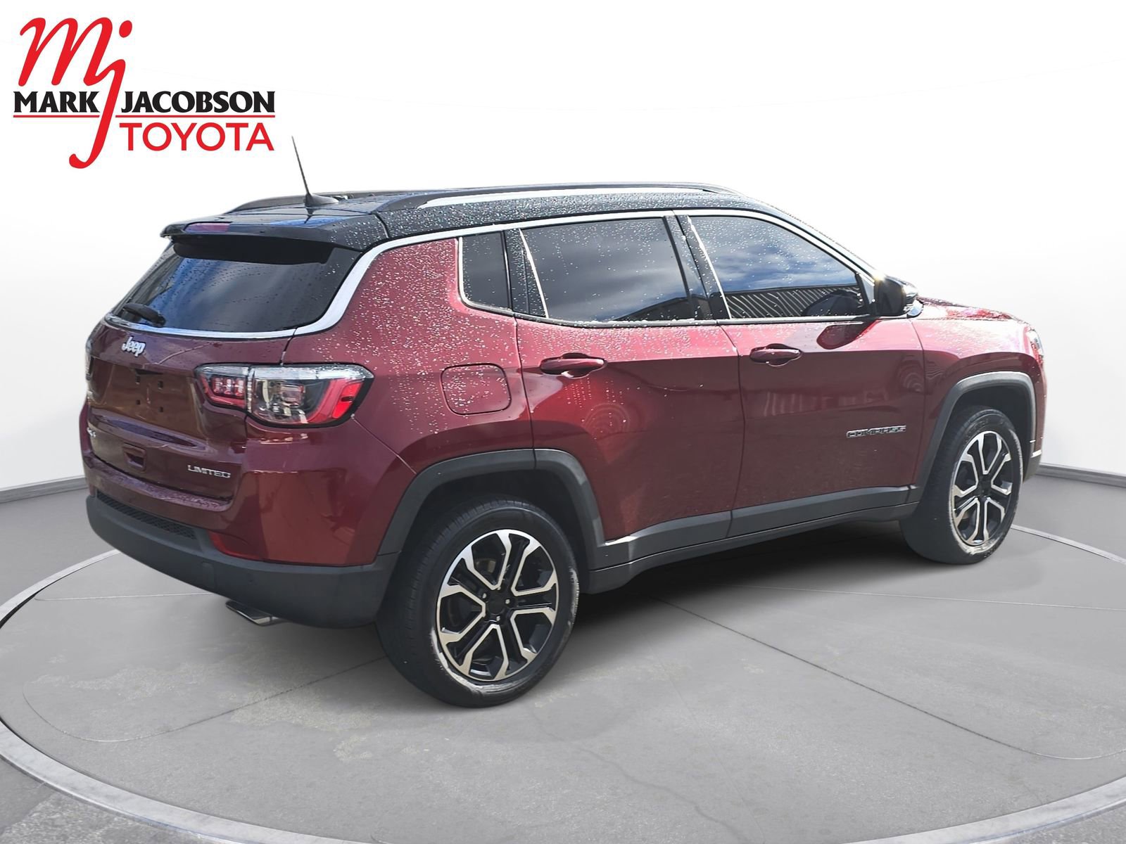 Used 2022 Jeep Compass Limited image 9