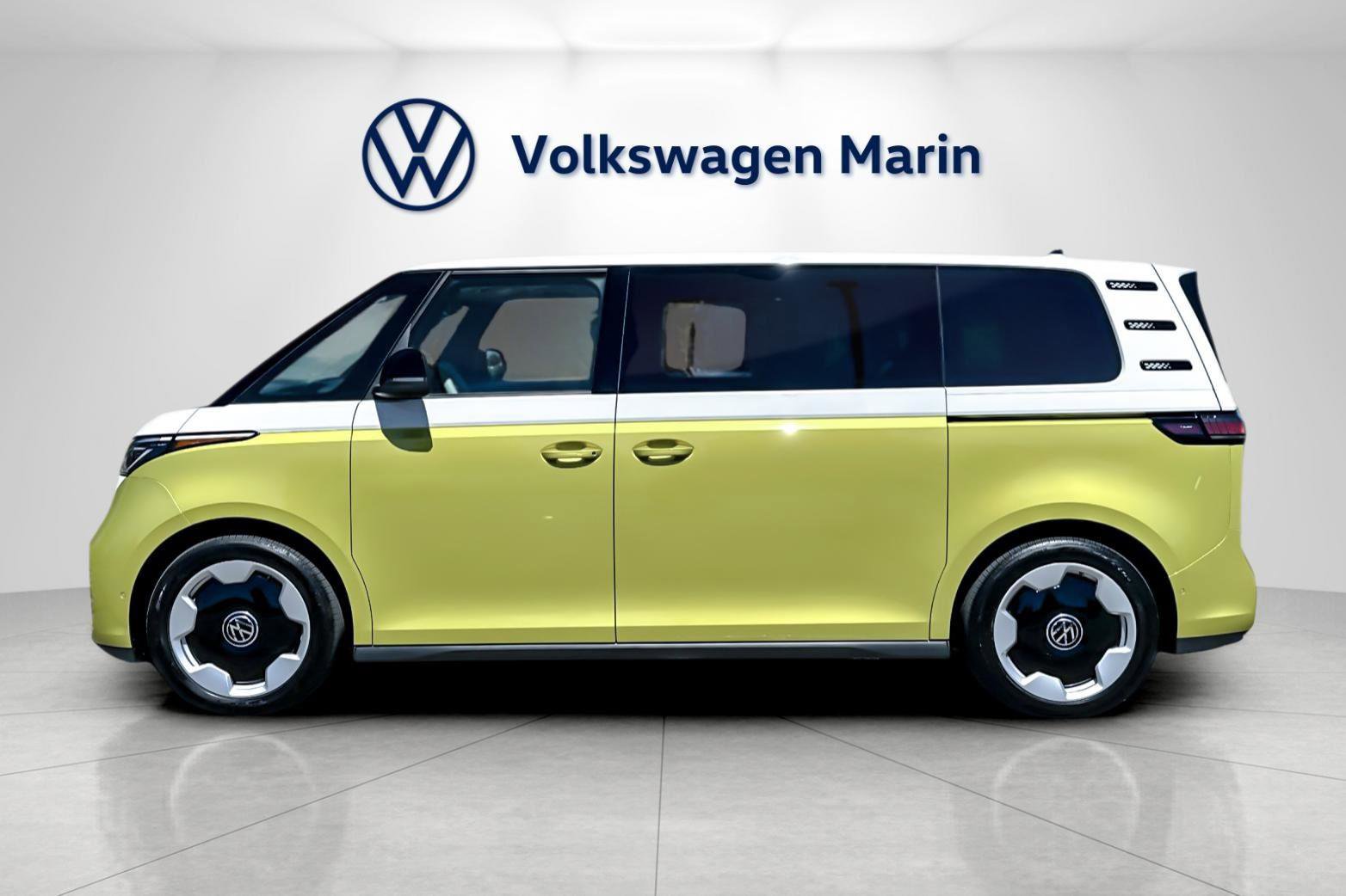 New 2025 Volkswagen ID. Buzz Pro S Plus image 2