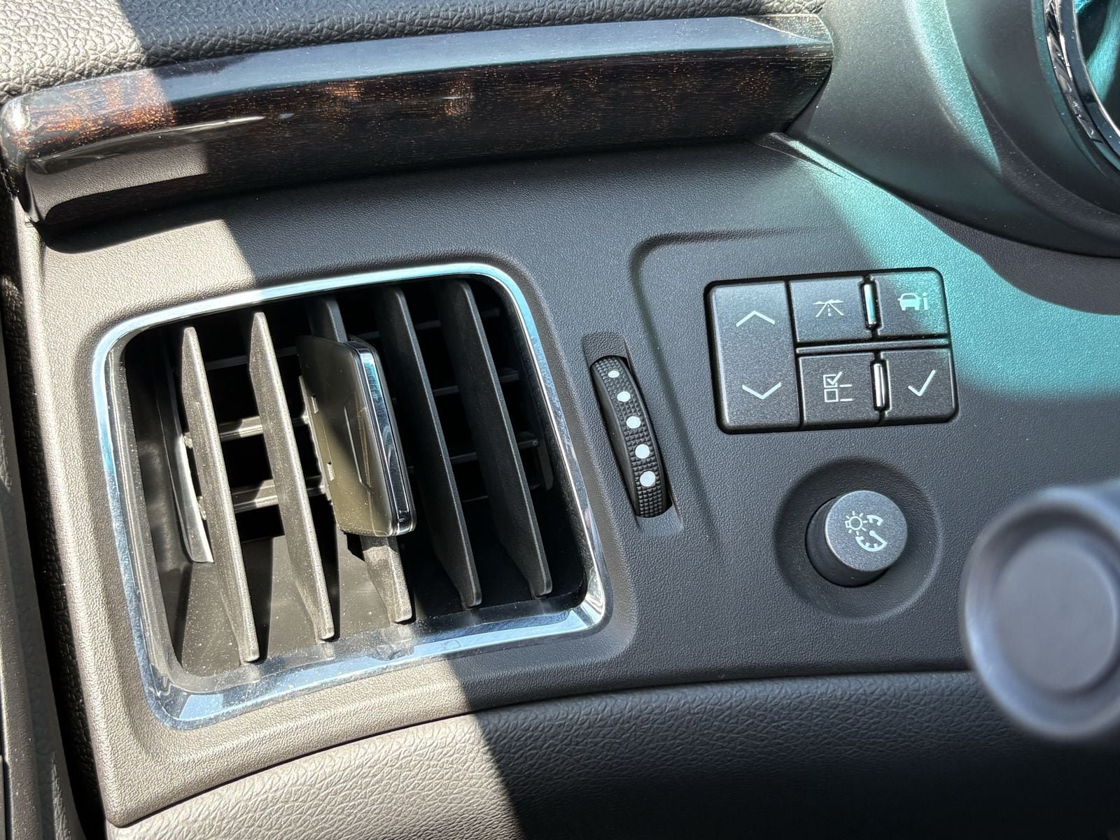 Used 2012 Cadillac CTS V w/ Wood Trim Package RWD image 37