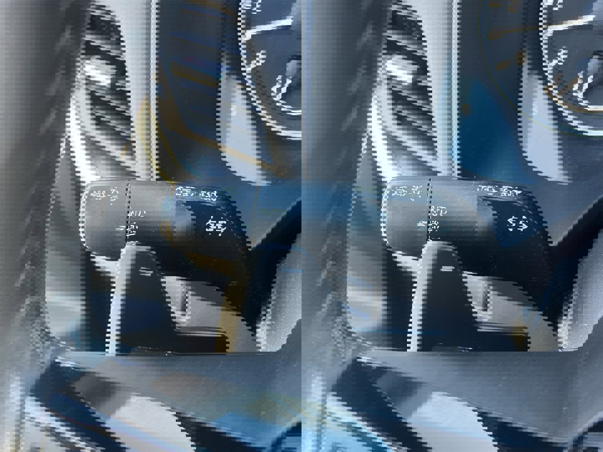 Certified 2023 Nissan Rogue SV w/ SV Premium B Package image 9