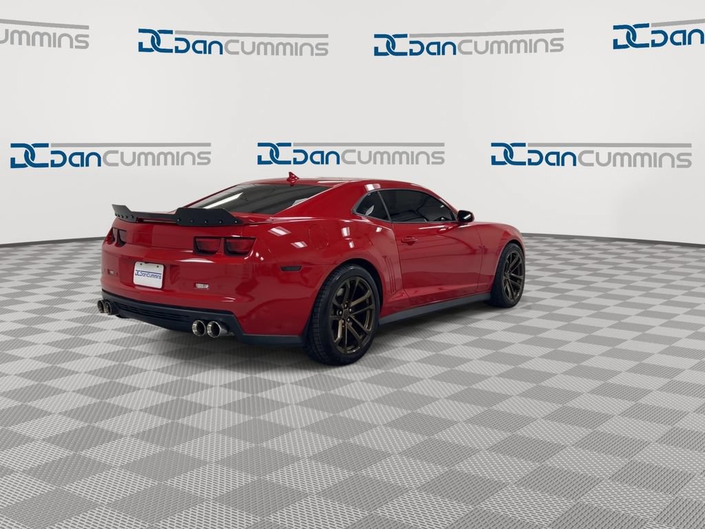 Used 2012 Chevrolet Camaro ZL1 RWD image 8