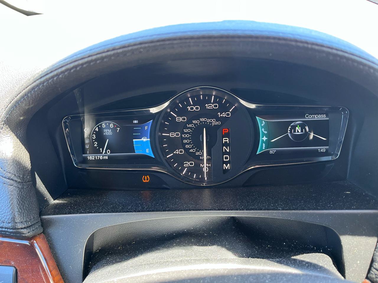 Used 2011 Lincoln MKX 2WD w/ 101A Rapid Spec Order Code image 27