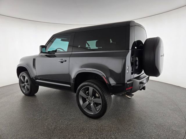Certified 2024 Land Rover Defender 90 V8 AWD/4WD image 14