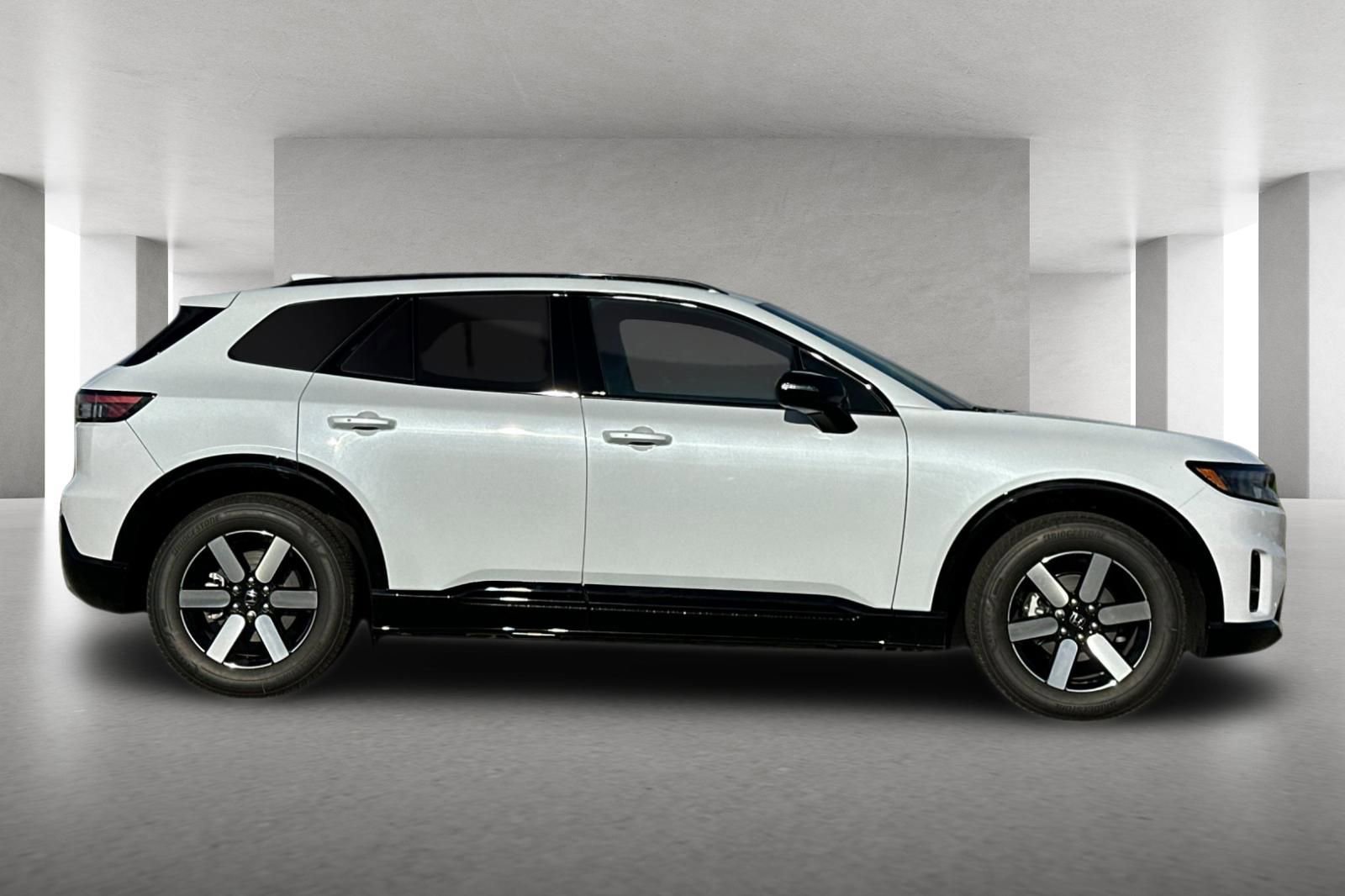 New 2026 Honda Prologue Touring image 3