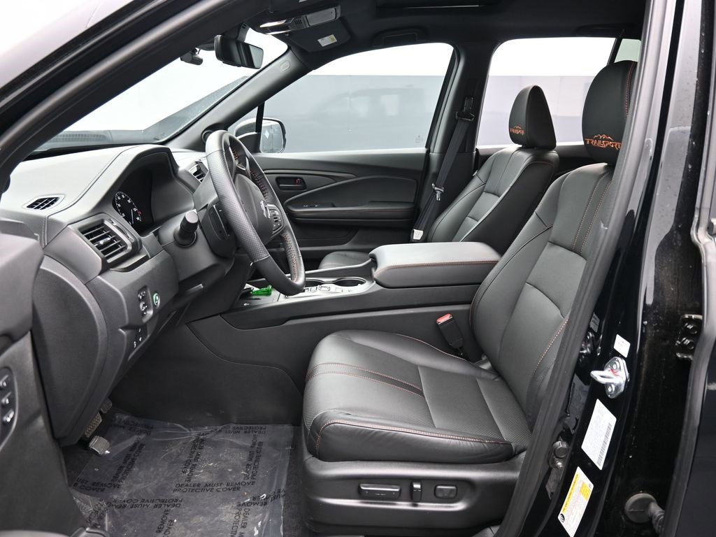 Certified 2025 Honda Ridgeline TrailSport image 34