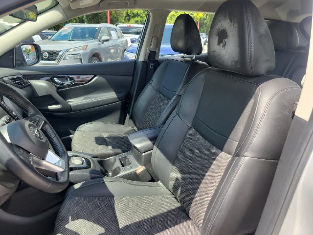 Certified 2021 Nissan Rogue Sport SV w/ Technology Package FWD image 18