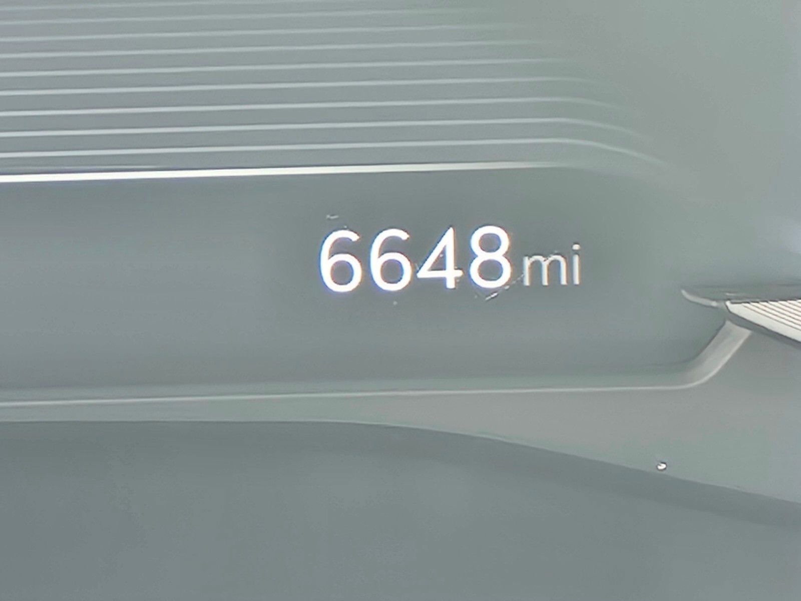 Used 2025 Genesis G70 2.5T image 31