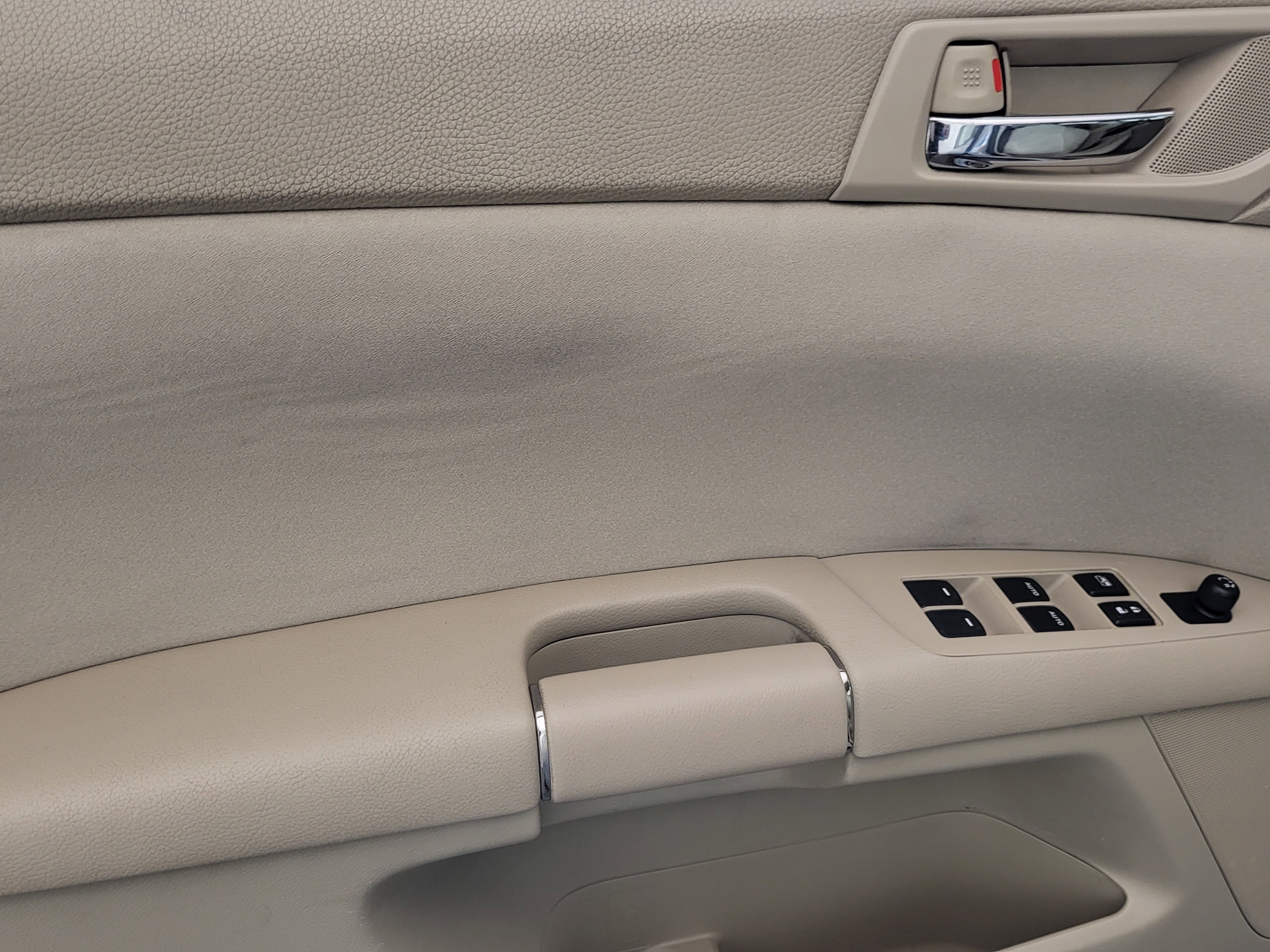 Used 2010 Suzuki Kizashi SE image 20