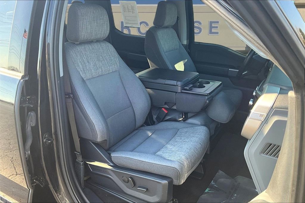 Used 2022 Ford F150 XLT w/ Equipment Group 302A High image 31