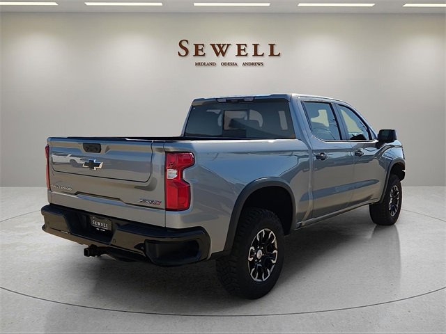 Used 2024 Chevrolet Silverado 1500 ZR2 w/ Technology Package image 4