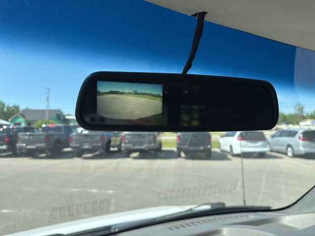 Used 2018 Chevrolet Express 2500 RWD image 14