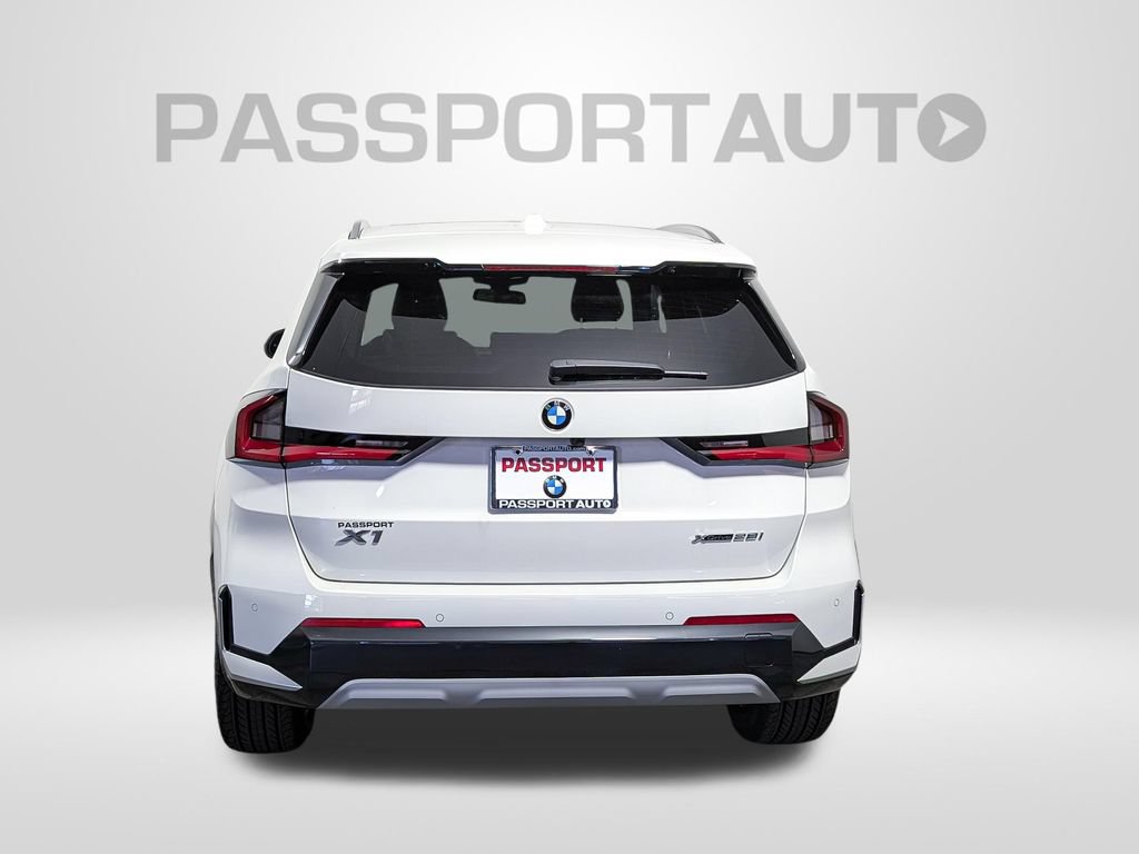 New 2026 BMW X1 xDrive28i w/ Convenience Package AWD/4WD image 5