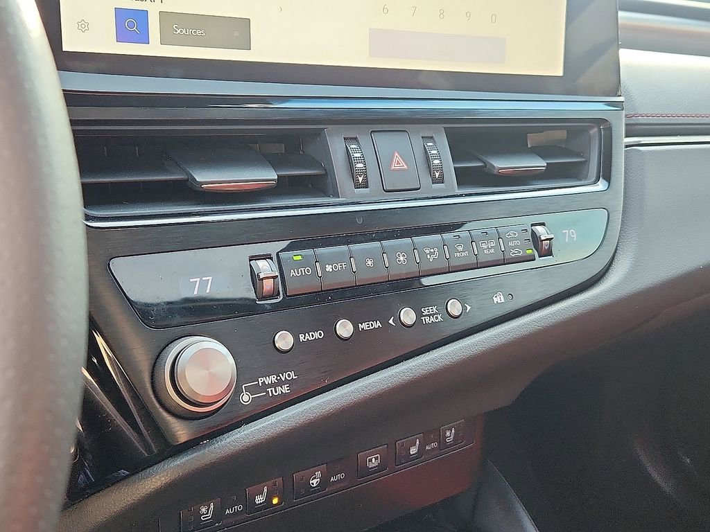 Used 2023 Lexus ES 350 F Sport image 17