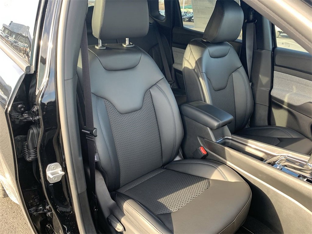 New 2026 Jeep Compass Latitude image 23