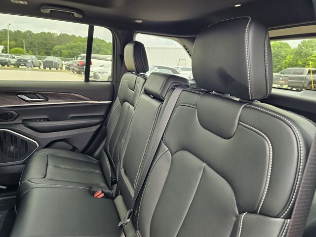 New 2026 Jeep Grand Cherokee Limited w/ Limited Altitude Package RWD image 70