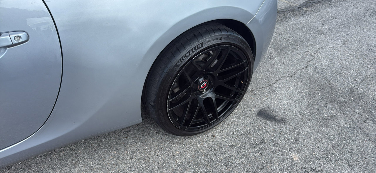 Used 2016 Subaru BRZ Limited w/ Popular Package #3 image 4