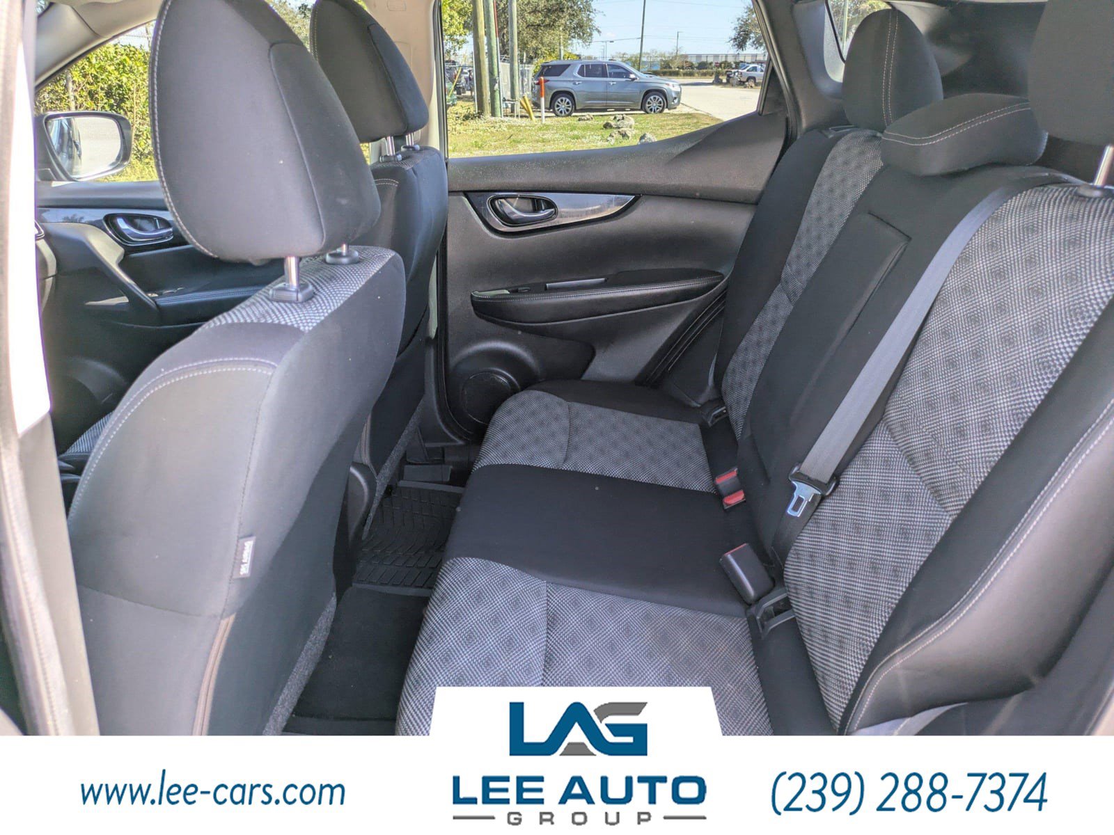 Used 2019 Nissan Rogue Sport SV image 11