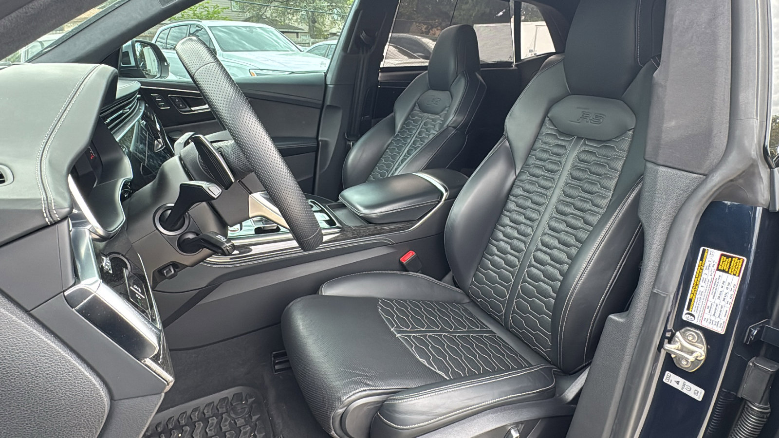 Used 2023 Audi RS Q8 w/ Executive Package AWD/4WD image 14