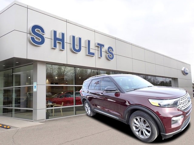 Certified 2022 Ford Explorer Limited w/ Equipment Group 301A image 3