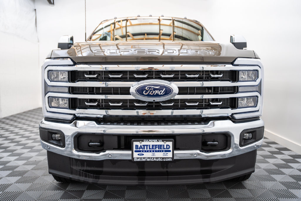 New 2026 Ford F350 Lariat w/ Lariat Premium Package AWD/4WD image 2