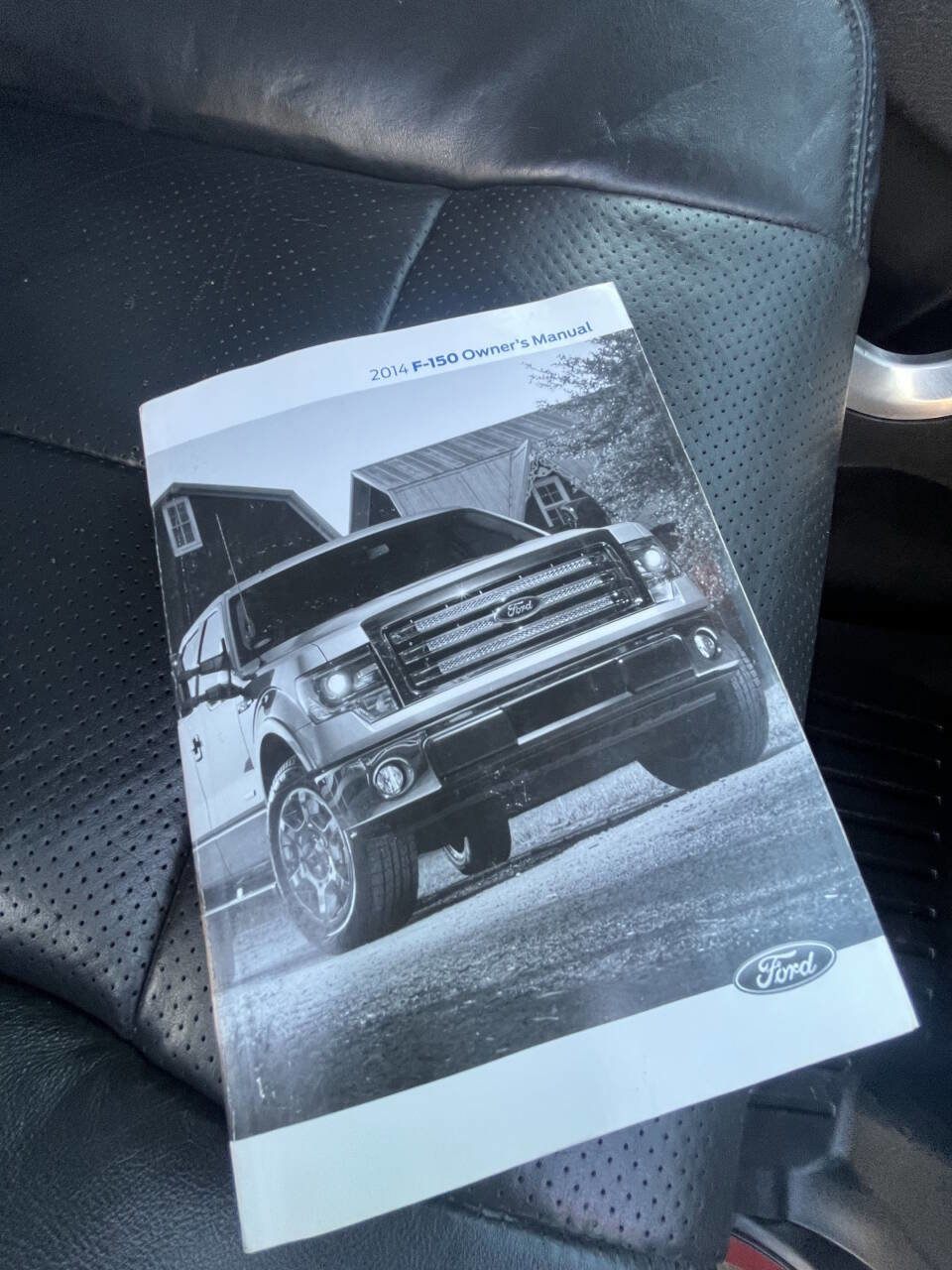 Used 2014 Ford F150 Platinum image 29