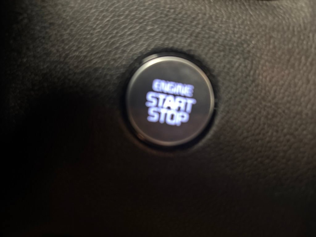 Used 2023 Kia Sorento S AWD/4WD image 7