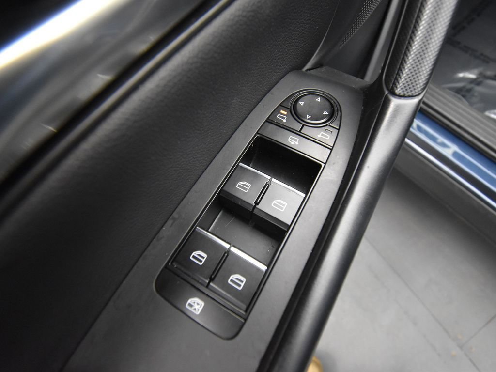 Used 2025 MAZDA CX-50 2.5 Hybrid w/ Premium Plus Pkg image 16